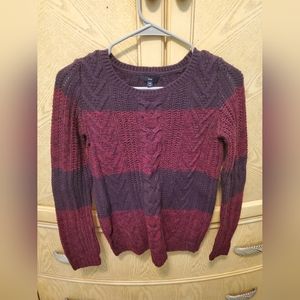 Gap sweater. Size xs. Maroon and purple. Excellent condition.